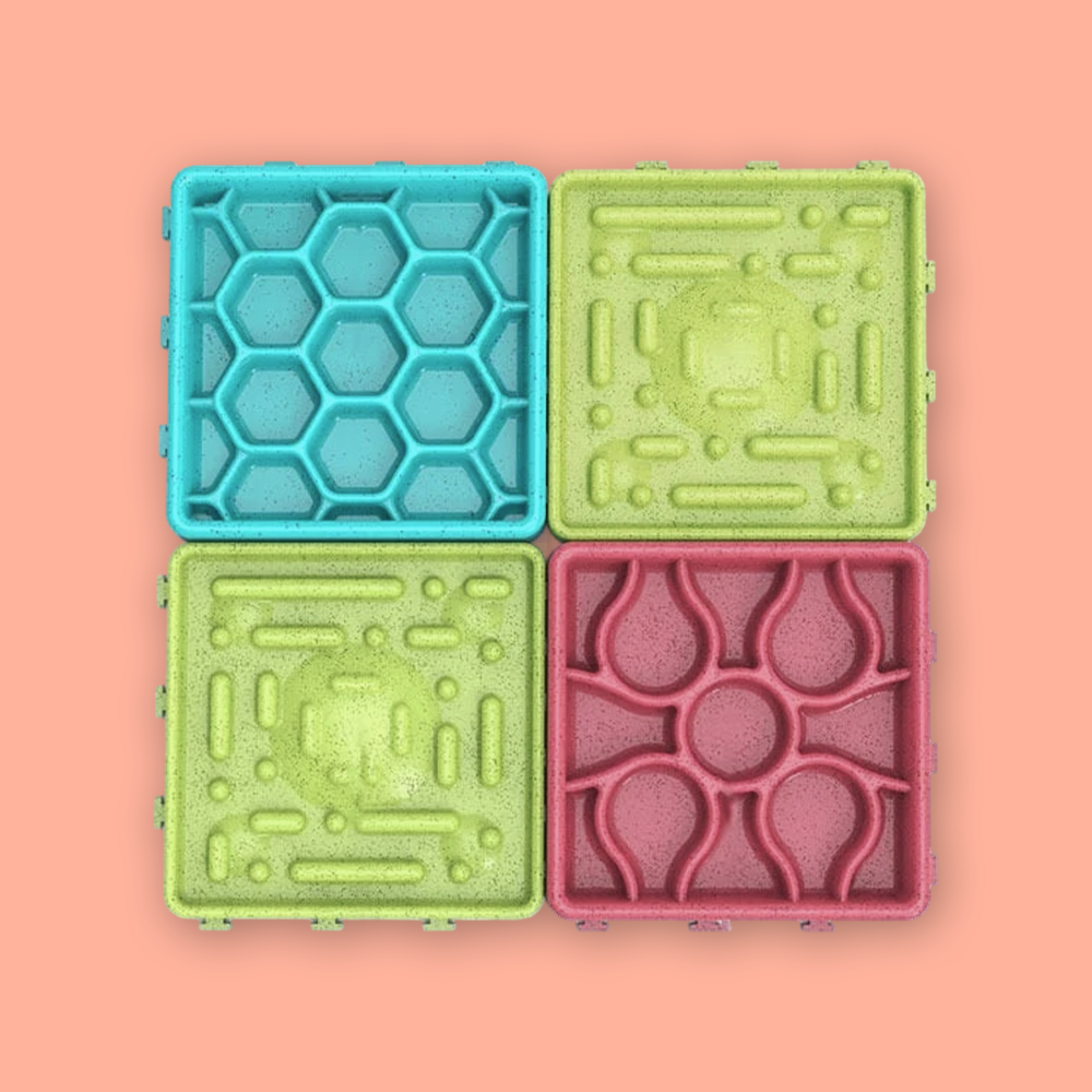 Quad-Zone Lick Mat Puzzle Tray